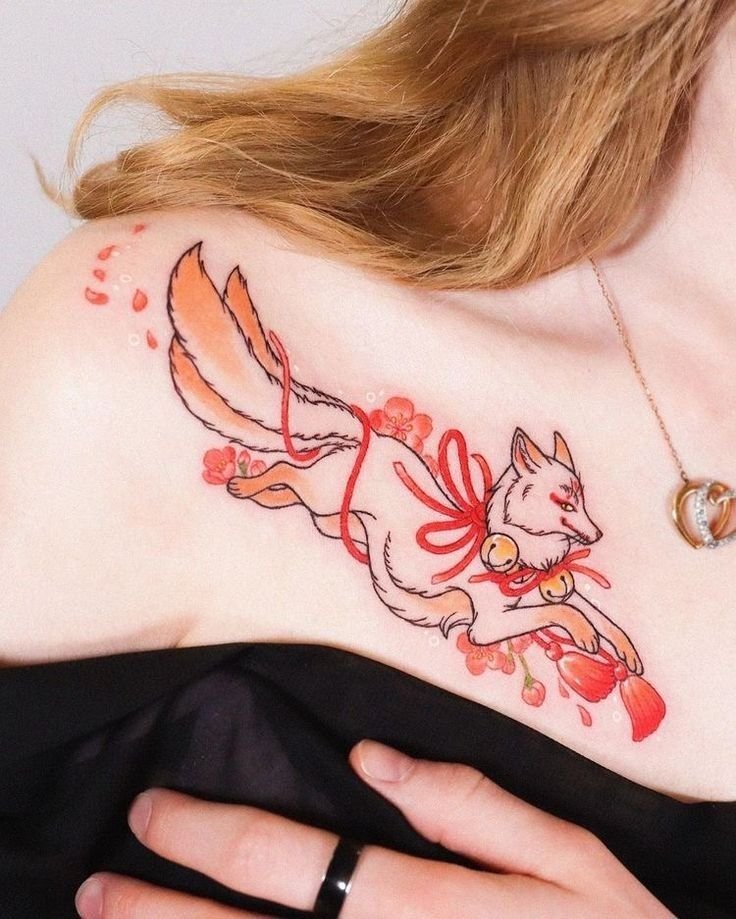 Tattoo hồ ly trước ngực mang lại may mắn