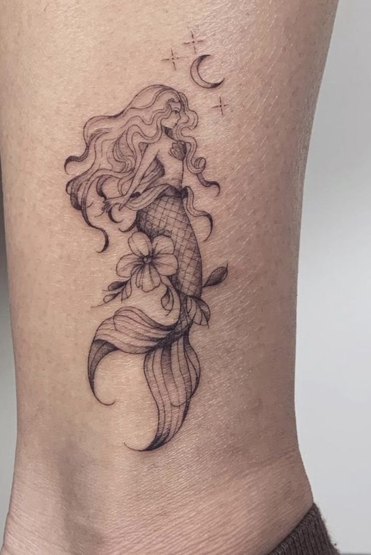 mẫu tattoo nàng tiên cá đầy nghệ thuật cho nữ