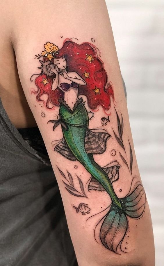 mẫu tattoo nàng tiên cá với mái tóc đỏ