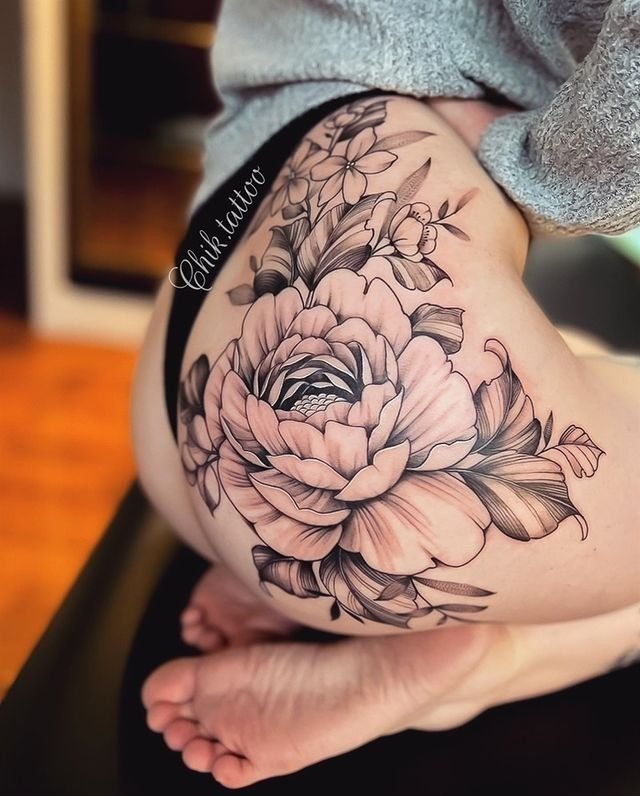 tattoo ở mông siêu hot