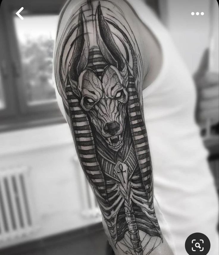 tattoo anubis đầy quyền uy