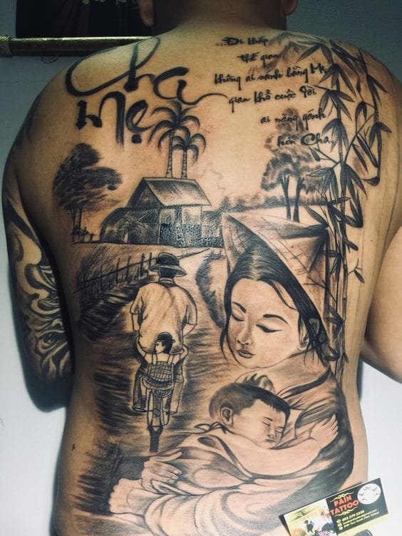 xúc động trước mẫu tattoo thể hiện tình thương dành cho con cái